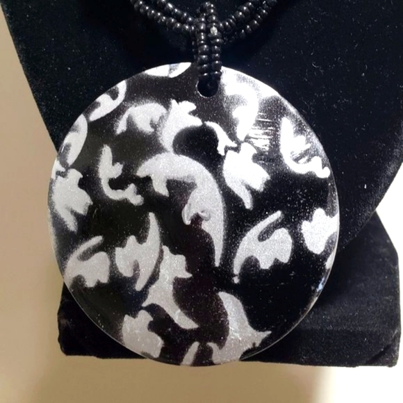 Multi Rows Black Beaded necklace with Round Shell Pendant and Matching Earrings - Picture 8 of 11